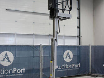 2015-jlg-10msp-45910154