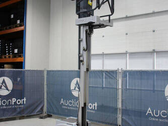 2015-jlg-10msp-45910156