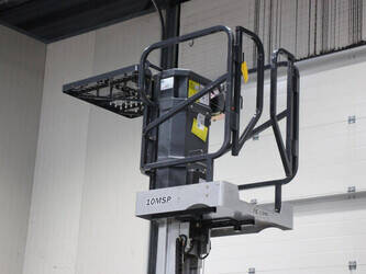 2015-jlg-10msp-45910158