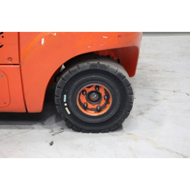 2015 Linde H30T-02-45910204