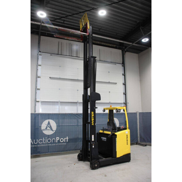 2017 هايستر R1.6-45910227