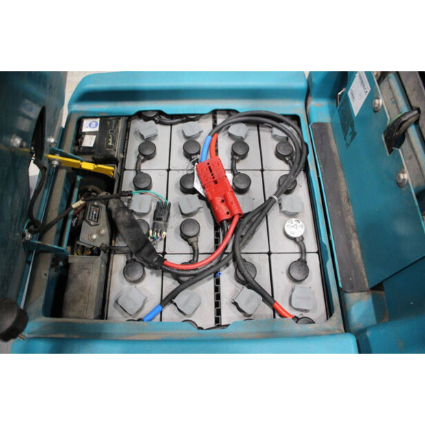 2019 TENNANT T7+-45910422