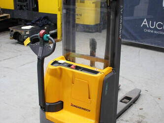 2016-jungheinrich-ejc-112-1430784-45910463