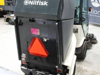 2015-nilfisk-city-ranger-2250-1430785-45910476