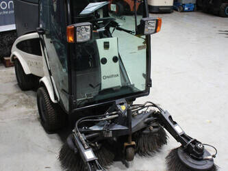 2015-nilfisk-city-ranger-2250-1430785-45910477