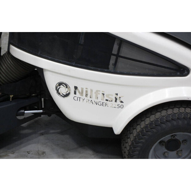 2015 نيلفيسك City Ranger 2250-45910485