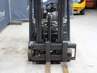 2008-linde-e16p-01-45910662