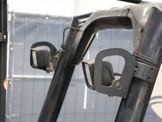 2008-linde-e16p-01-45910669