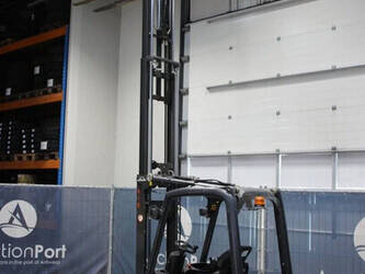 2008-linde-e16p-01-45910687