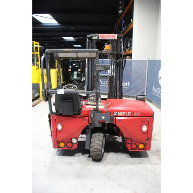 2011 MOFFETT M4 20.4-45910692