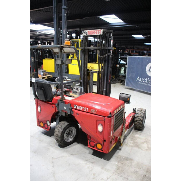 2011 MOFFETT M4 20.4-45910693