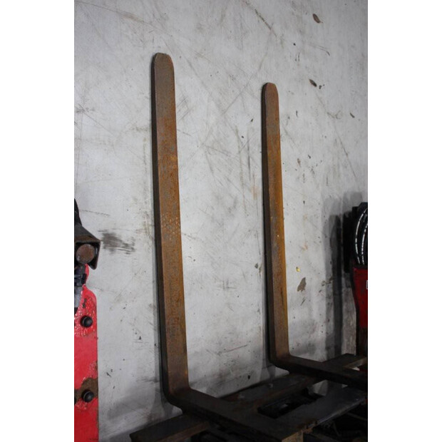 2011 MOFFETT M4 20.4-45910699