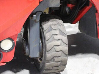 2011-moffett-m4-20-4-1430792-45910703