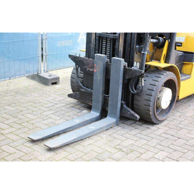 2010 يال GLC70VX-45910759