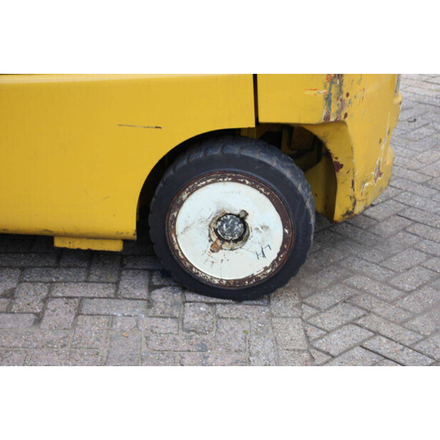 2010 يال GLC70VX-45910764