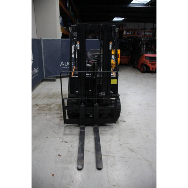 2023 Doosan B25-45910851