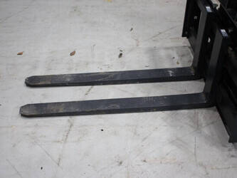 2023-doosan-b25-45910856