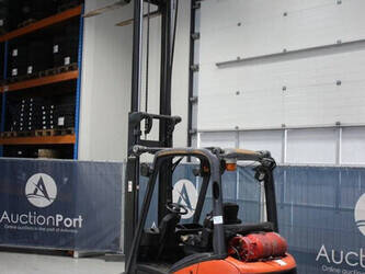 2013-linde-h20t-01-1430799-45910931