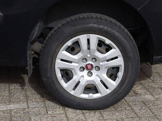 2020-fiat-doblo-1430803-45911042