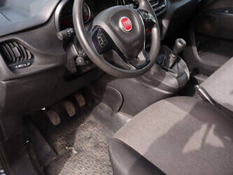 2020-fiat-doblo-1430803-45911060