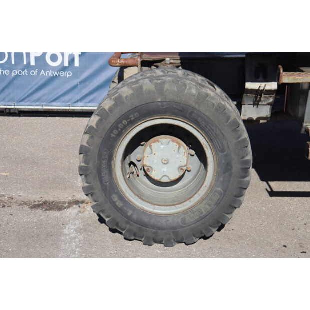 1997 Atlas 1304-45911102