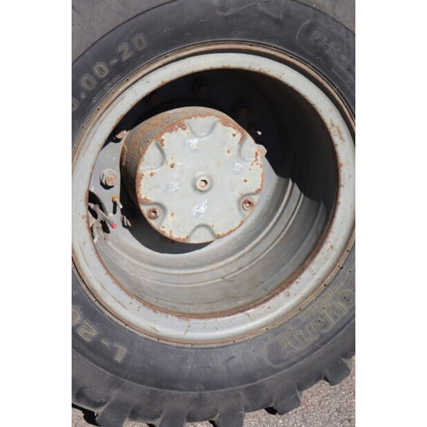 1997 Atlas 1304-45911103