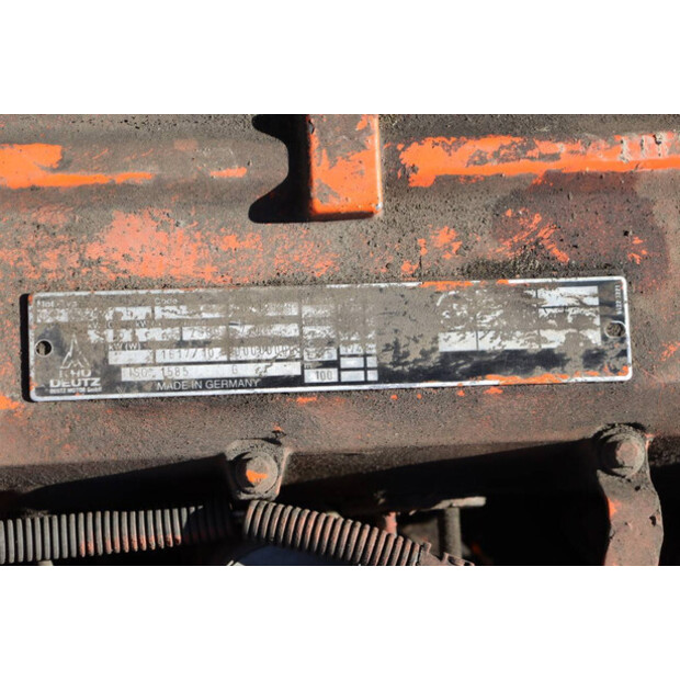 1997 Atlas 1304-45911113