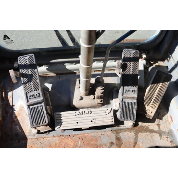 1997 Atlas 1304-45911116