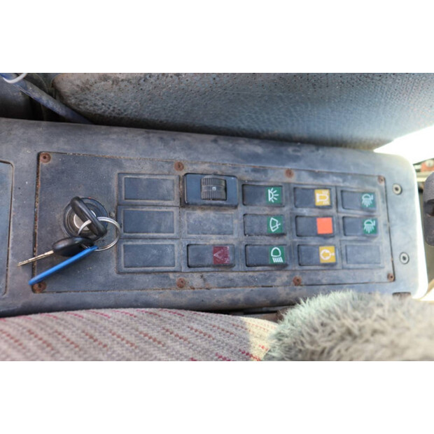 1997 Atlas 1304-45911120