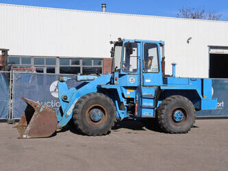 صورة ل شيولات 1987 أو أند كيه F1310