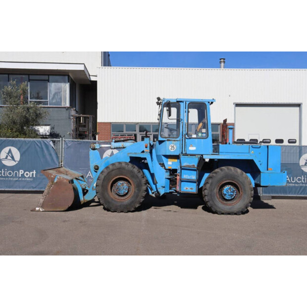 1987 O & K F1310-45911132