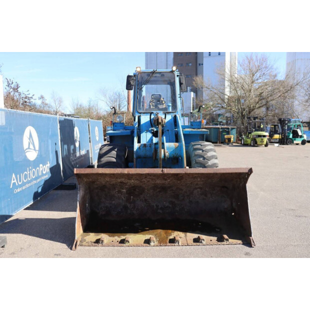 1987 O & K F1310-45911138