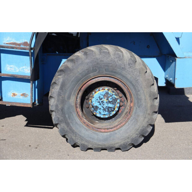 1987 O & K F1310-45911146