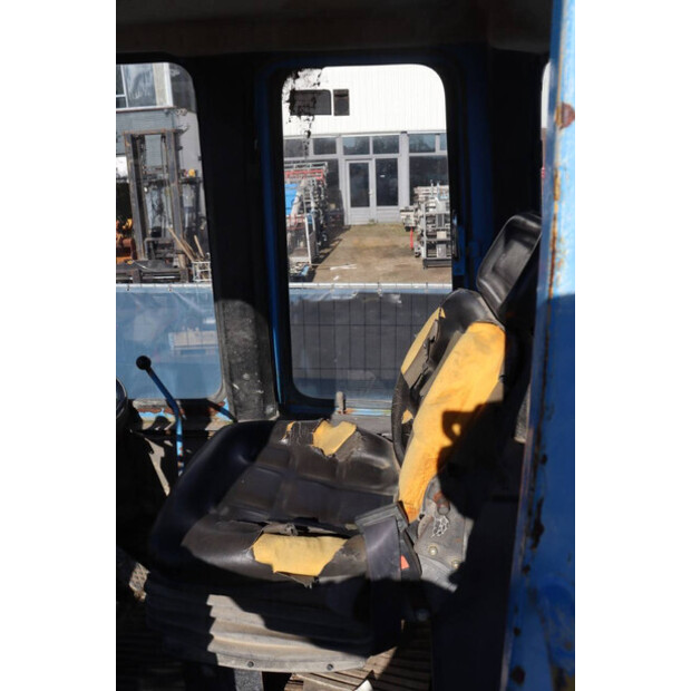 1987 O & K F1310-45911153