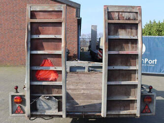 1986-thomes-381-45911224