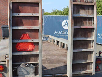 1986-thomes-381-45911238