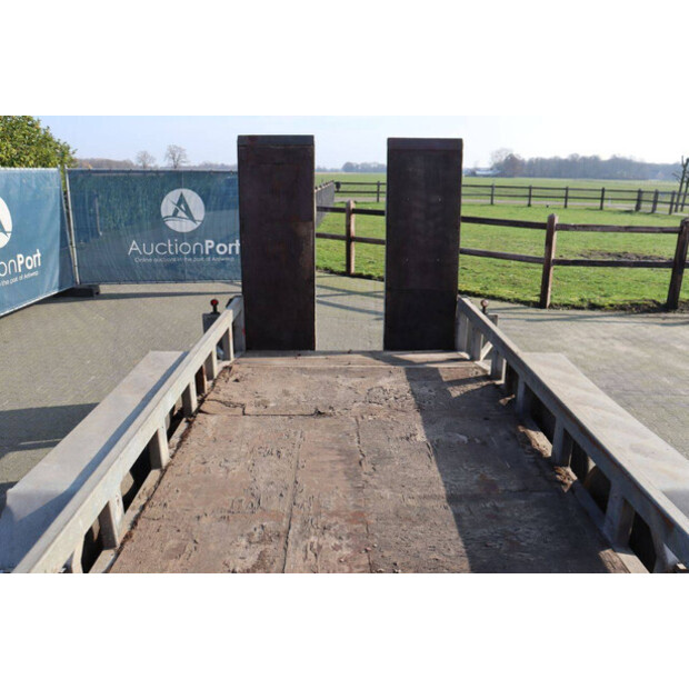 1986 Thomes 381-45911240