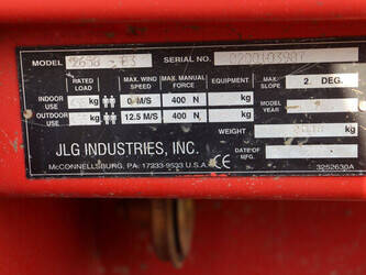 2002-jlg-2658-e3-45911301