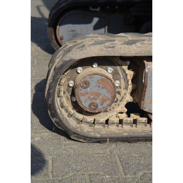 2012 TAKEUCHI TB219-45911334