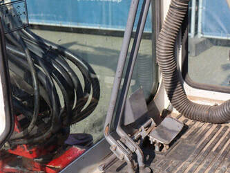 2012-takeuchi-tb219-45911342