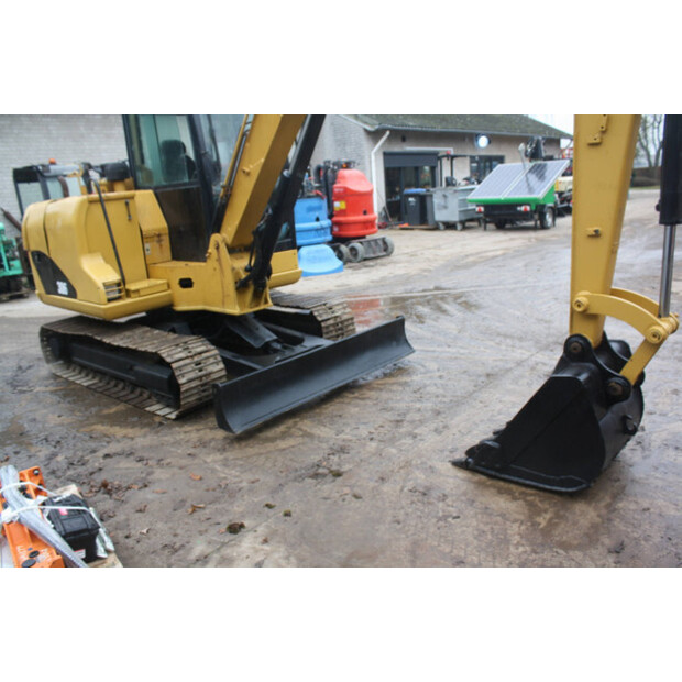 2011 كاتربيلر 306-45911385