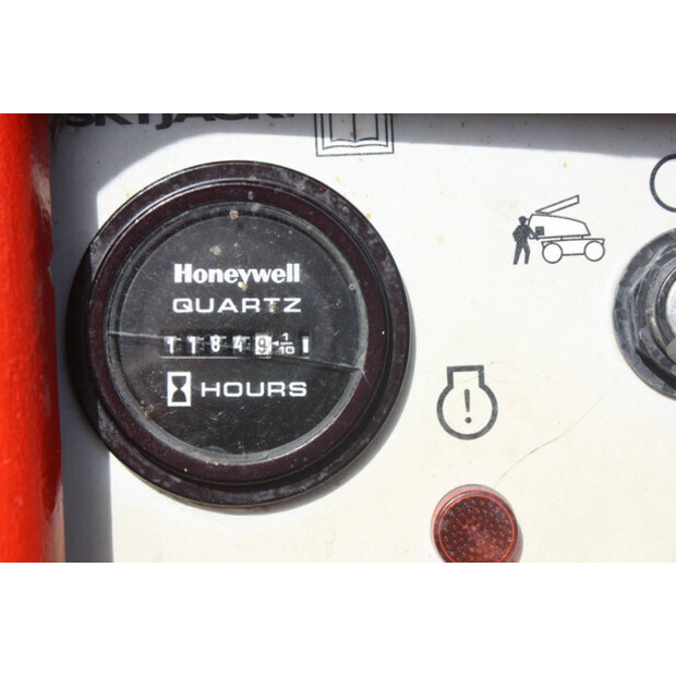 2013 SkyJack SJ46AJ-45911413