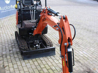 2025-vicsec-vc18fl-1430816-45911436