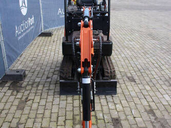 2025-vicsec-vc18fl-1430816-45911437