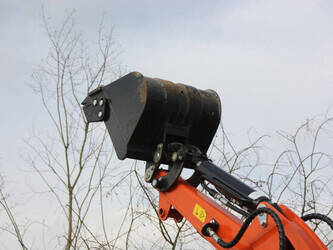 2025-vicsec-vc18fl-1430816-45911468