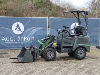 Image de CHARGEUSES SUR PNEUS 2025 WCM L1580e