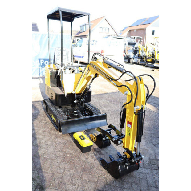 2025 CMH HT10-45911830