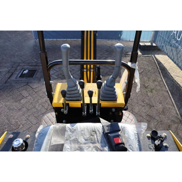 2025 CMH HT10-45911854