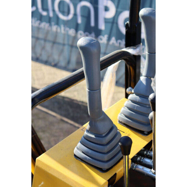 2025 CMH HT10-45911858