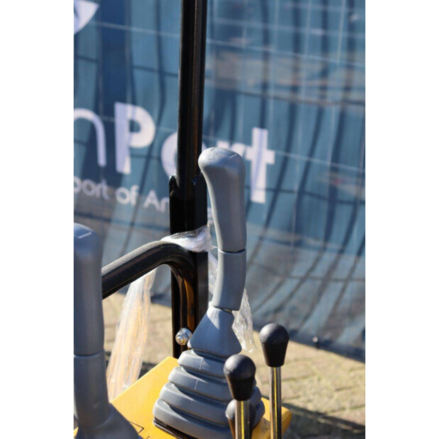 2025 CMH HT10-45911859